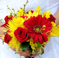 mauiweddingsfromtheheart.com_bridal _bouquets-5